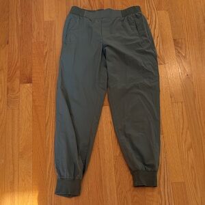 Banana Republic Factory Women’s Olive Joggers